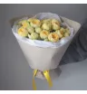 Монобукет из пионовидных кустовых роз 2