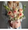 Цветочная коробка Нежный персик 
