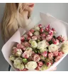 Букет из 25 кустовых роз  1