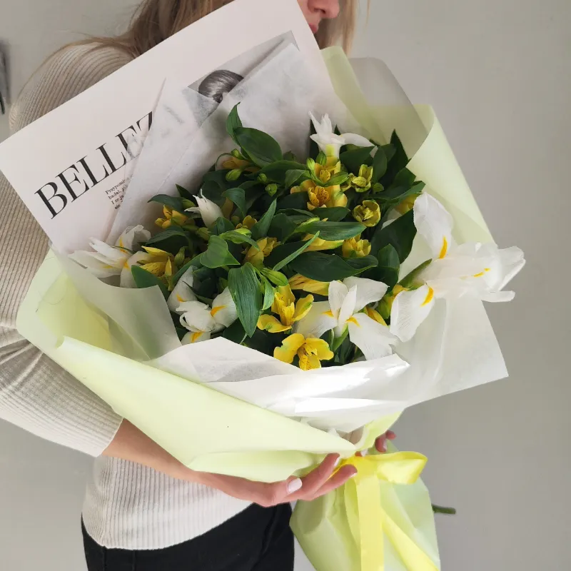 Букет Белый ирис 3